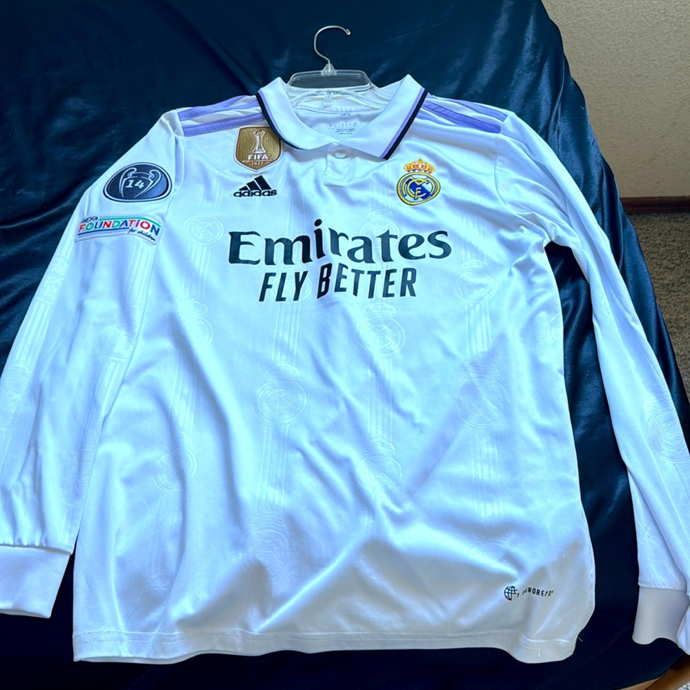Men’s Adidas Real Madrid 2022/2023 Home UEFA Champions League LS Jersey S Used